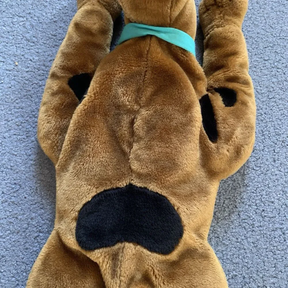 Scooby-Doo Lying Down Plush Pillow Warner Brothers 28” Vintage 2001 Rare
